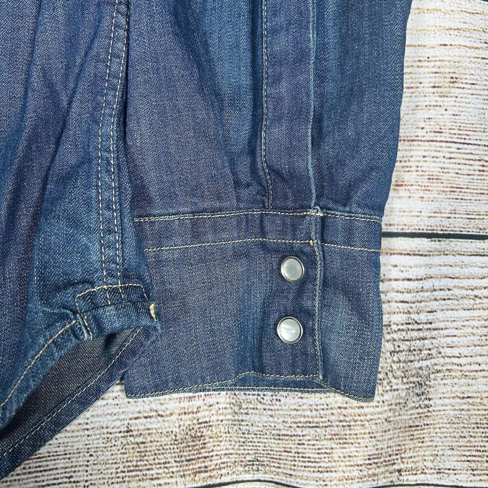 Foto 2 di 17
