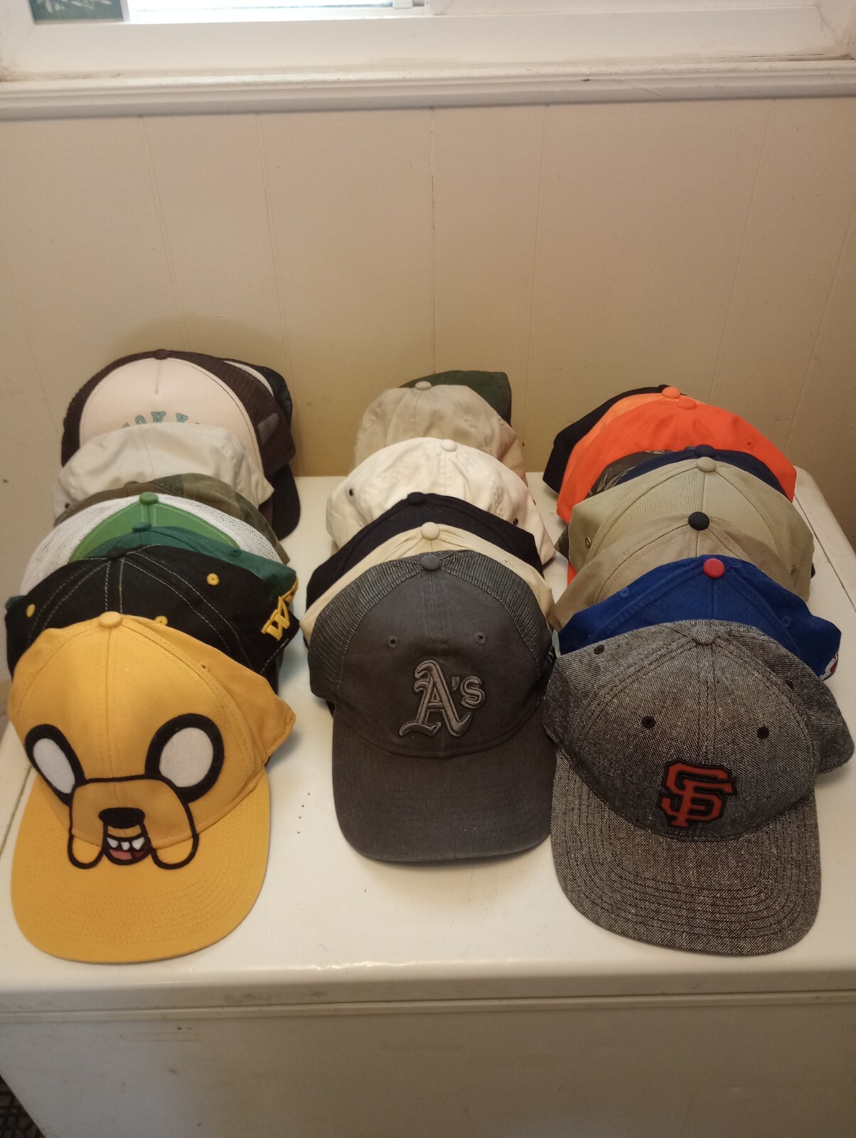 hat lot - image 1