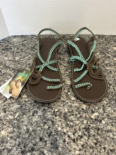 Plaka Sandals Turquoise Blue Women’s shoe Sz.10 NWT includes toe Loop