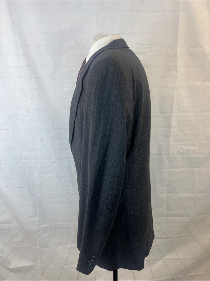 FALL/WINTER Hickey Freeman Men's Gray Striped Wool Blend Suit 42L 31X32 $2,195 - Image 4 of 4