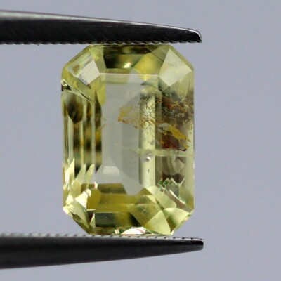Natürlicher Gelber Saphir Oktagonlose Fassung 1.34 Ct Certified Clean Gemm