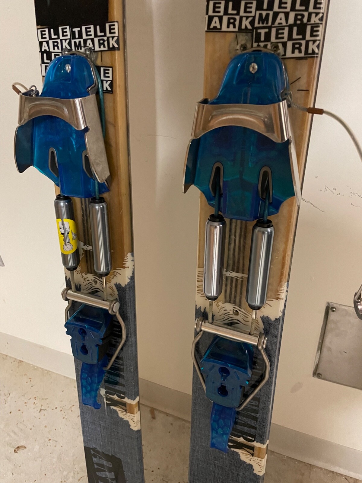 K2 Anti Piste Telemark Powder Skis with Black Diamond O2 Bindings