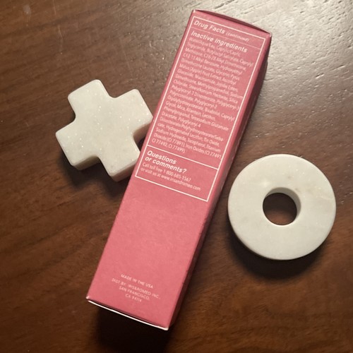Iris&Romeo Mini Weekend Skin SPF 50 Instant Glow Tinted Mineral Sunscreen 0.5 oz - Picture 4 of 5
