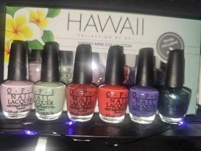 New   In box, sealed Hawaii OPI mini collection