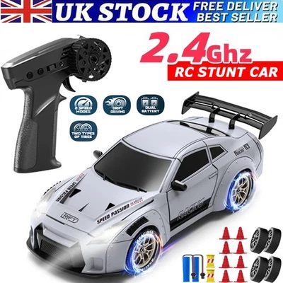 UNISTAR Mini Racing Car 2.4G RC Drift Car 1/24 4WD With Remote Control Car High Speed