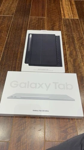 Samsung Galaxy Tab S10 Ultra 14.6" Tablet 256GB, Platinum Silver KEYBOARD