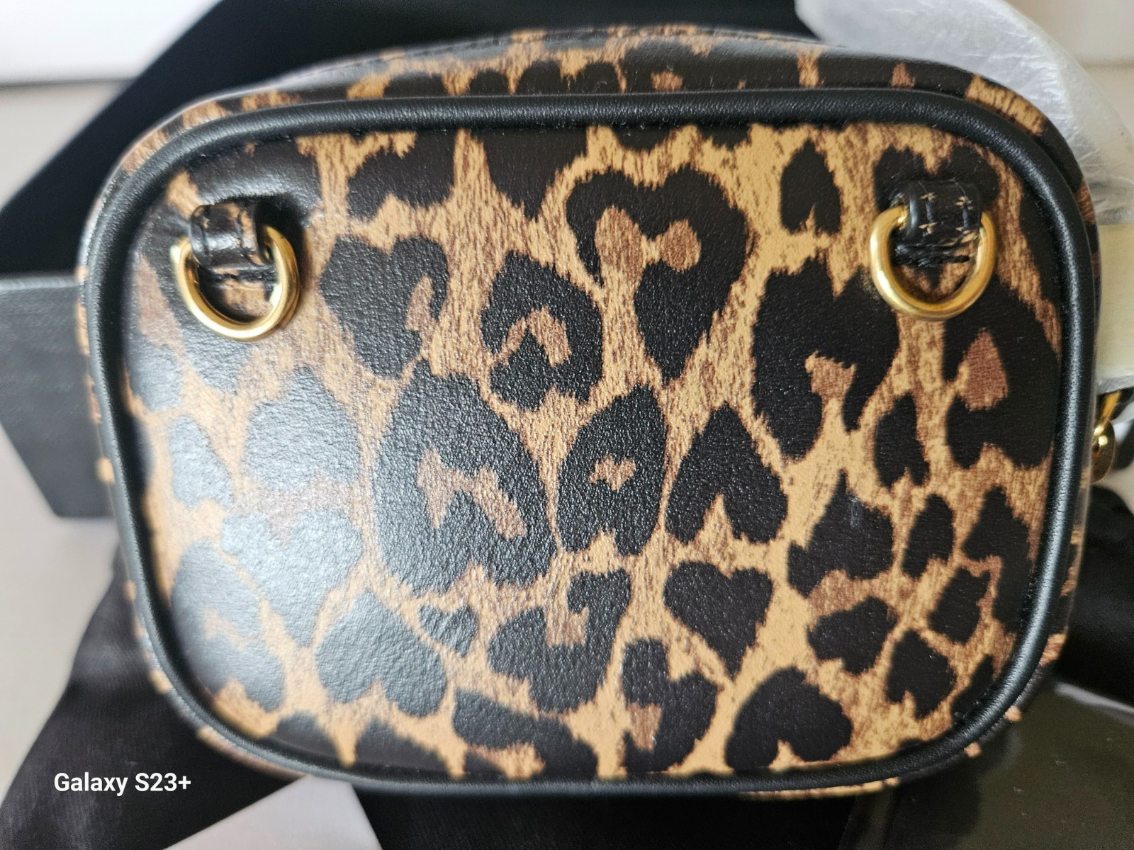 Borsa a tracolla SAINT LAURENT YSL logo Lou bambino MICRO pelle