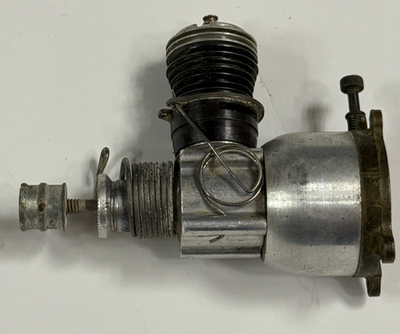 COX　049 ENGINE POWERED C/L AIR PLANE Vintage COX .049 049 Nitro CL FF Free Flight Model Airplane Engine