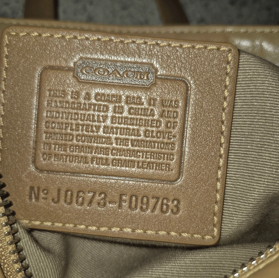 Rare Limited Coach Polka Dot Bucket Bag. Beige w Silver Hardware. - Image 2 of 4