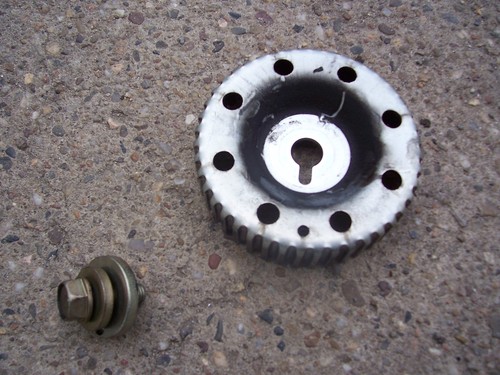 Daihatsu Cuore IV + V L5 L501 + Move L6 L601 : Nockenwellenrad mit Schraube ED20