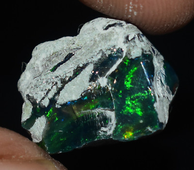 Premium Schwarzopal grob 9,75 cts, äthiopischer Welo Opal Roh Edelstein für S...