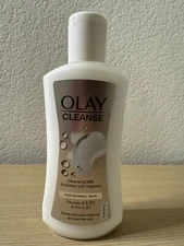 Olay Cleanse Make-Up Melting Cleansing Milk For Normal Skin 200 ml