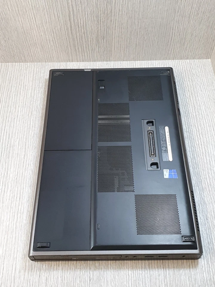 Dell Precision M4800 15.6" Intel core i7 8GB DDR3 256GB SSD WIN 10 Pro EA2703 - Image 3 of 4