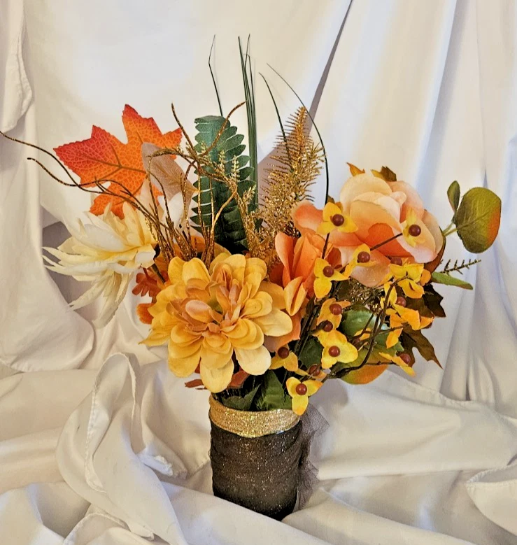 Fall/autumn artificial flower arrangement A4 - Image 3 of 4