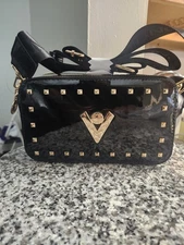 Valentino Women's Bag Leather Detailing