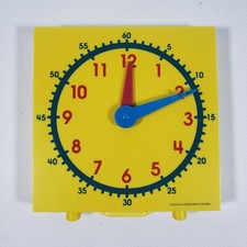 NEW YELLOW STUDENT CLOCK TABLE TOP LEARNING TIME TOOL AID HOMESCHOOL MANUAL TOY