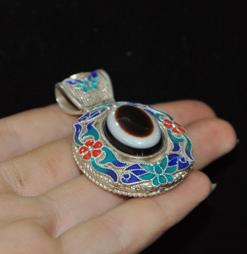 2" old Tibet Tibetan silver Inlay dzi Agate fushou flowers Talisman pendant - Picture 6 of 6