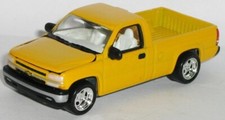 164 2000 Chevy Silverado Hood Open - Diecast Pickup Truck Free Shipping