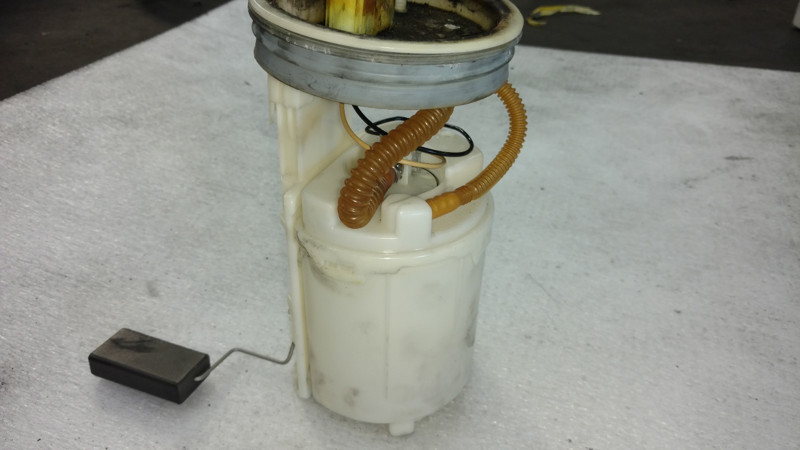 LAMBORGHINI GALLARDO FUEL PUMP SYSTEM OEM 