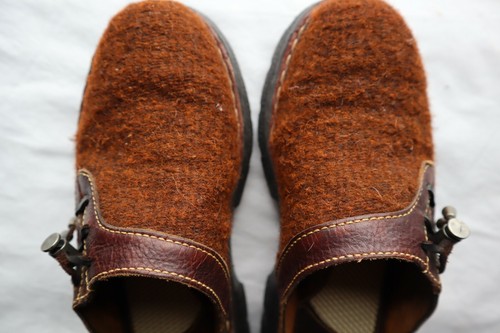 Dark Brown Wool & Leather DOUBLE H Low Clogs Slides W/ Decorative Lacing 6.5 M - Picture 6 of 7