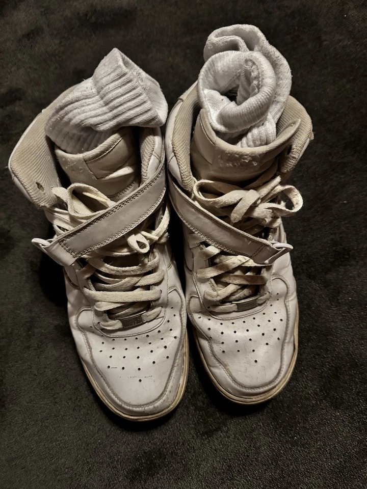 Nike Air Force 1 Mid, foto 2 di 5