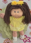 🌼1985 Cabbage Patch Kid girl Brn hair, brn eyes w/freckles in original outfit🌼