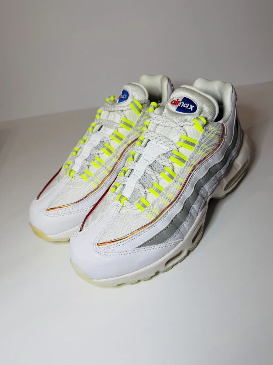 希少カラー❗️NIKE AIR MAX 95 'De Lo Mio' ナイキ　スニーカー AUTHENTIC NIKE AIR MAX 95 QS De Lo Mio Dominican Republic CW6579