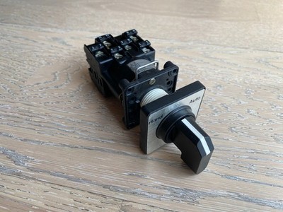 Square D Starkstrom K1F003U Schalter,  Schneider Electric