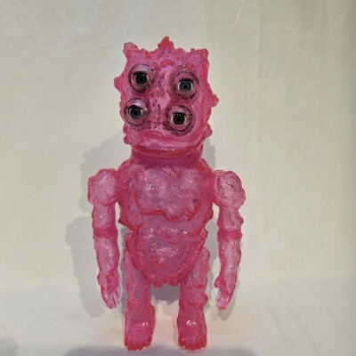 NAGG 4eyes /naggnaggnagg/インディーズソフビ Rare 9.8inch Sofubi soft vinyl NAGNAGNAG Four eyes monster figure