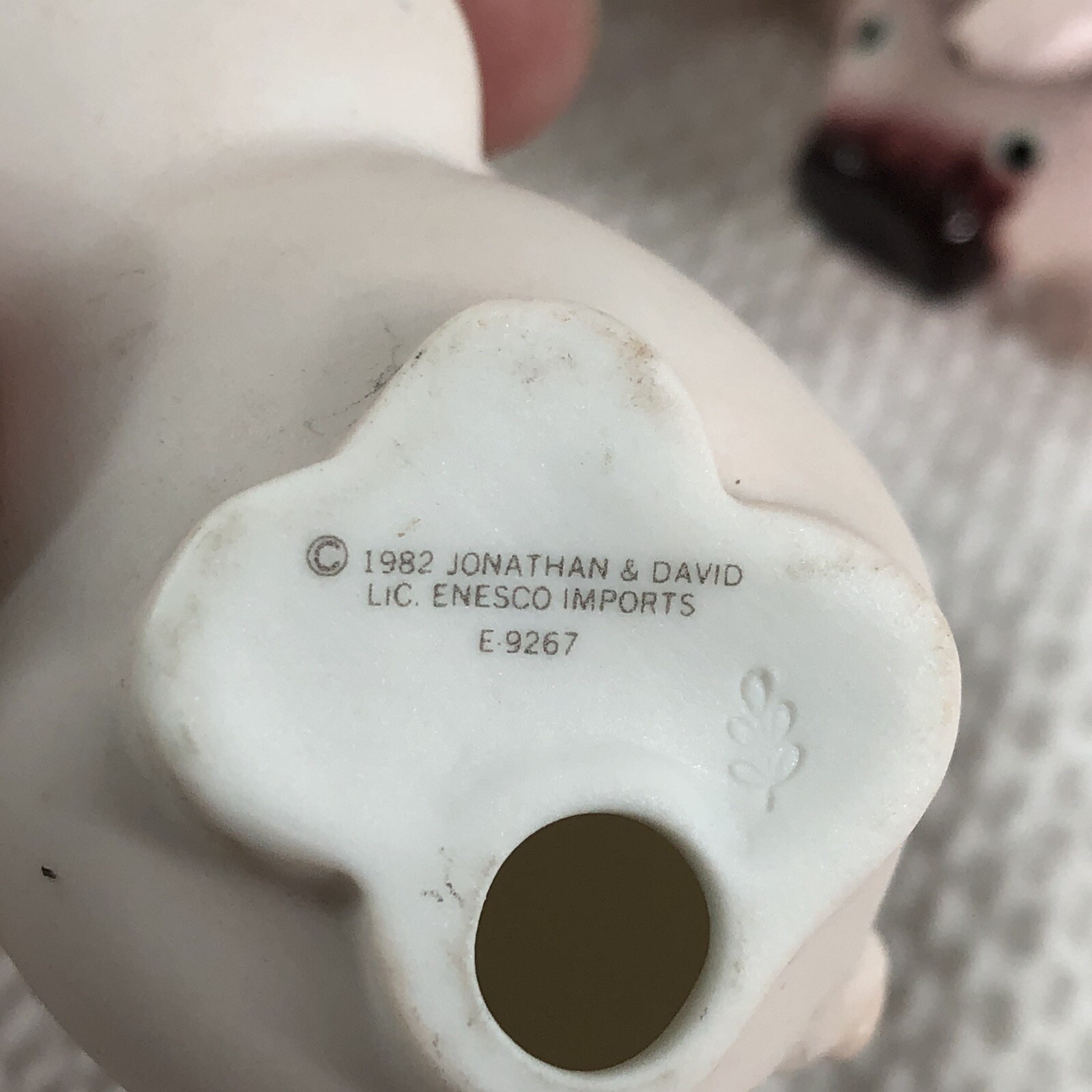 Lot of 13 pig collection salt and pepper ceramic wood plastic pig decor