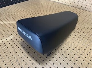 専用品　ホンダ XR75 1977-1978 リプロシート DSC_0073__97782.1661281629.500