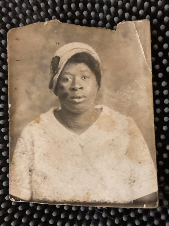 Foto rara cabina de fotos de la legendaria cantante de blues Bessie Smith Foto 2 de 4