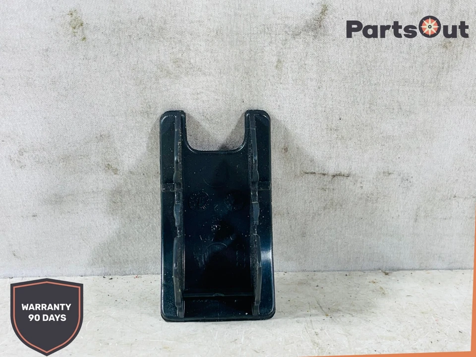 2009 - 2016 AUDI A4 A5 S4 S5 REAR SEAT CHILD RESISTANT SAFETY HOOK COVER CAP OEM - Изображение 4 из 4