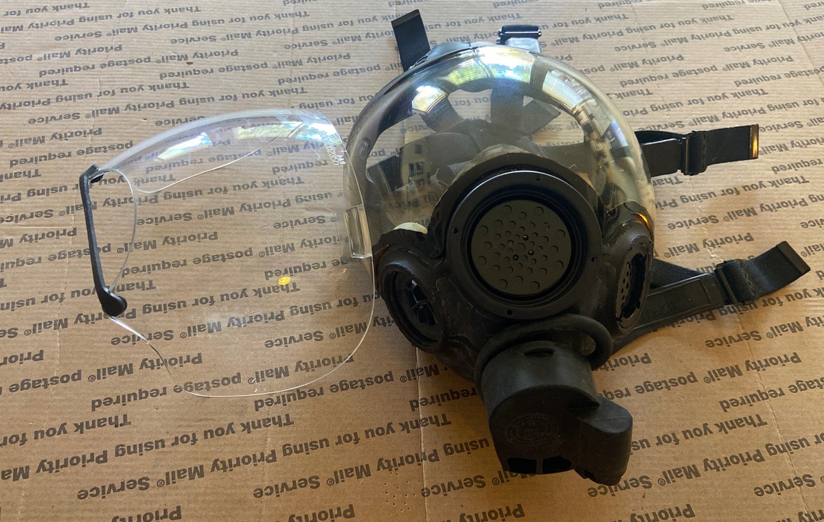 MSA Millennium Full Face Gas Mask CBRN Size Medium