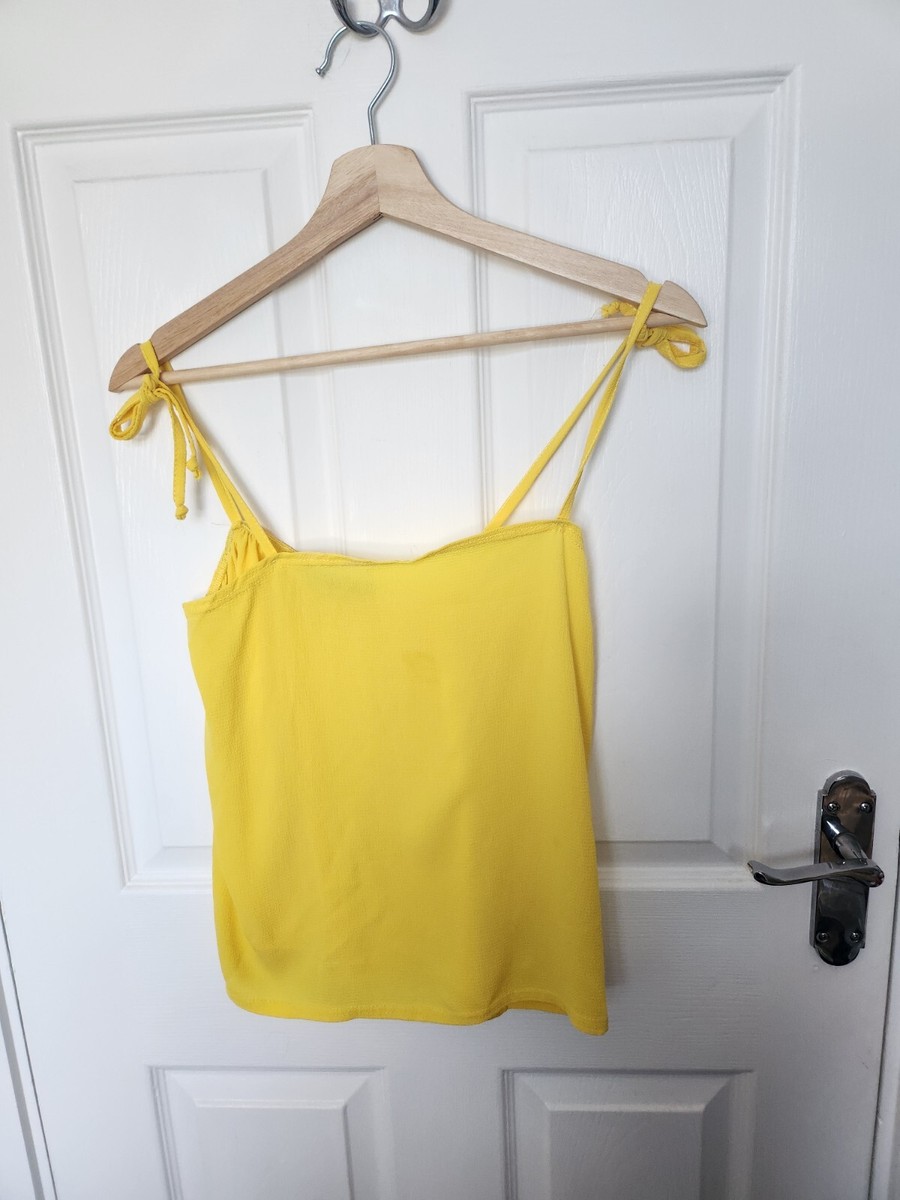 boohoo yellow top