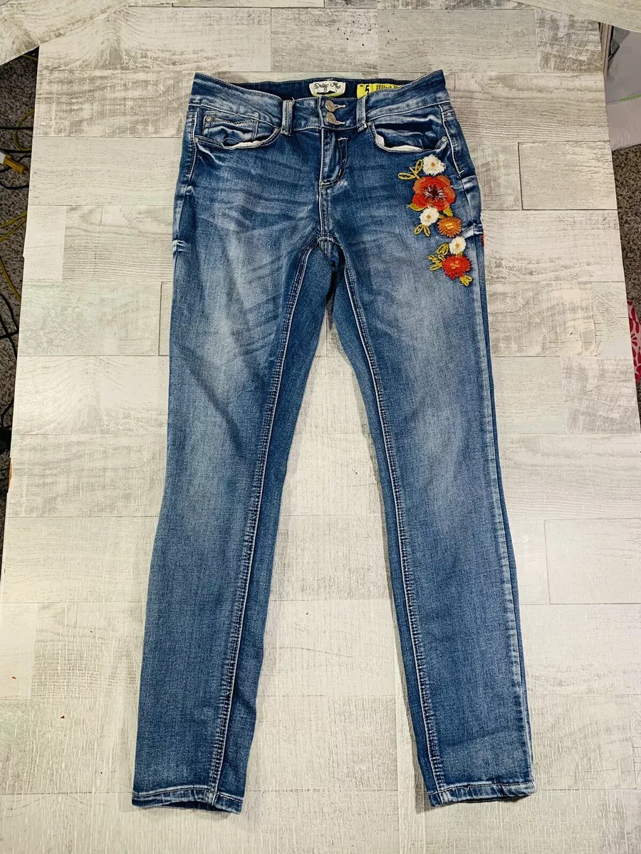 Indigo Rein Womens Size 5 Skinny Stretch Embroidered Jeans Soft