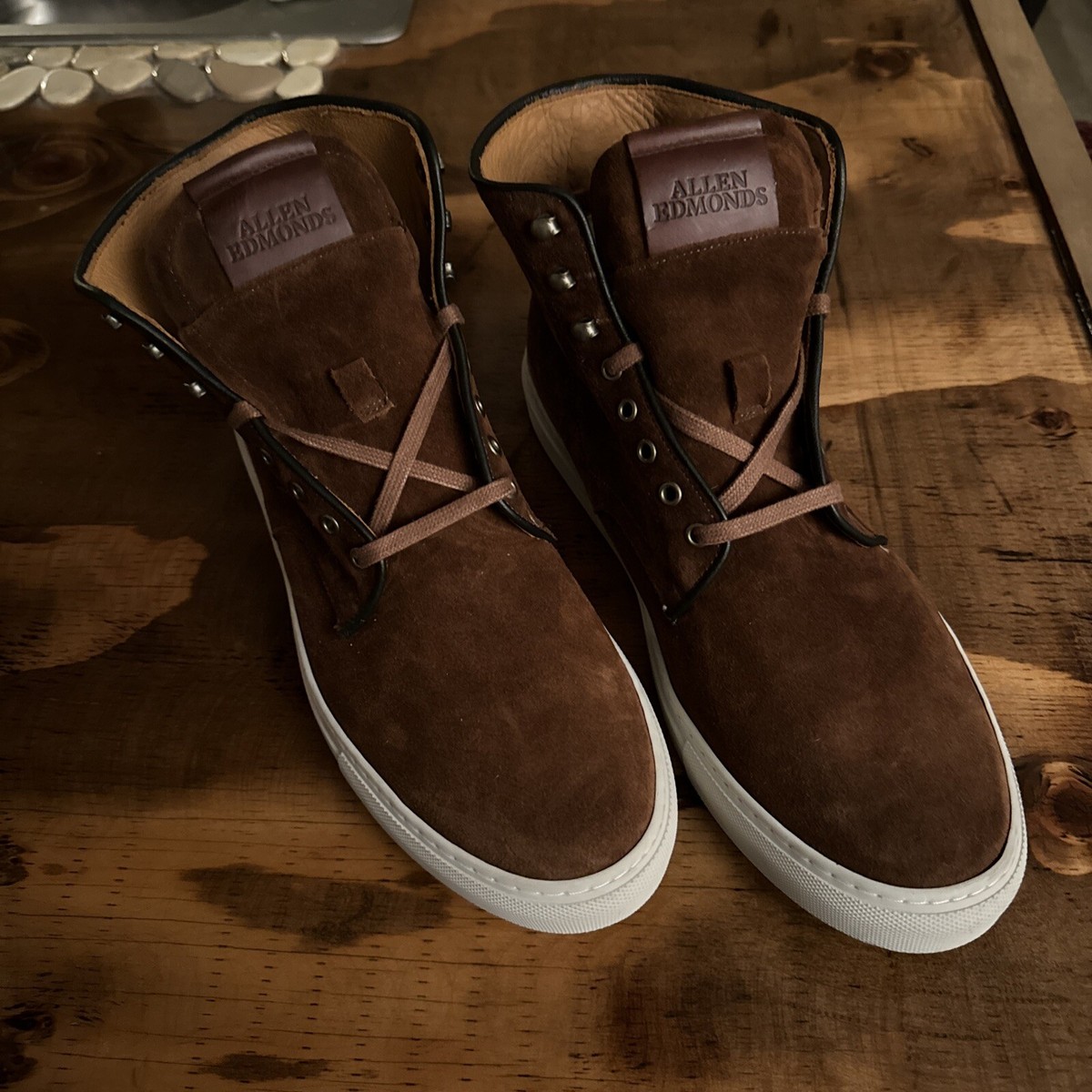 Allen Edmonds \