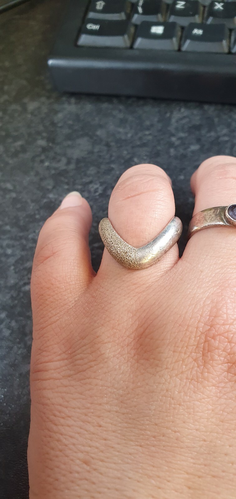 925 Solid Sterling Silver Hallmarked Ring - image 1