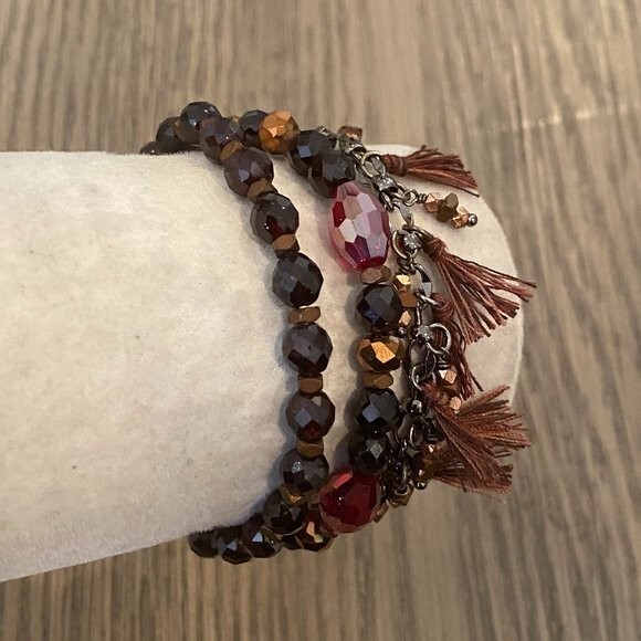 新品　CHAN LUU　Shell and Pull Tie Bracelet New Authentic Chan Luu Silver Mix Pull-Tie Bracelet Set | eBay
