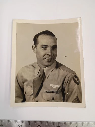 One of a Kind B&W Vintage Photograph - Military WW1/WW2 Airforce / Army Soldier