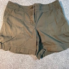Jones New York Olive Green cotton Shorts Size 10