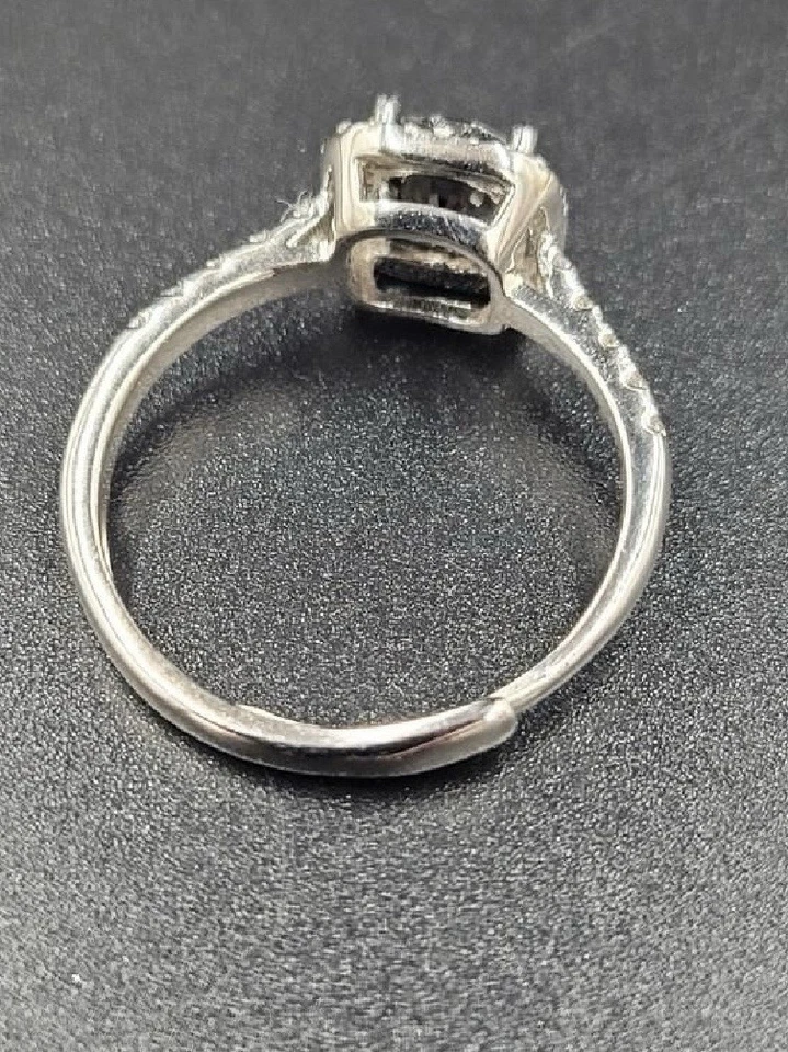  Anel de diamante preto 1,00 quilates com moldura de almofada - Imagem 2 de 4