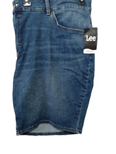 Lee Mid-Rise Capri Jean Regular Fit Size 26W M, Paradise Indigo Blue , New