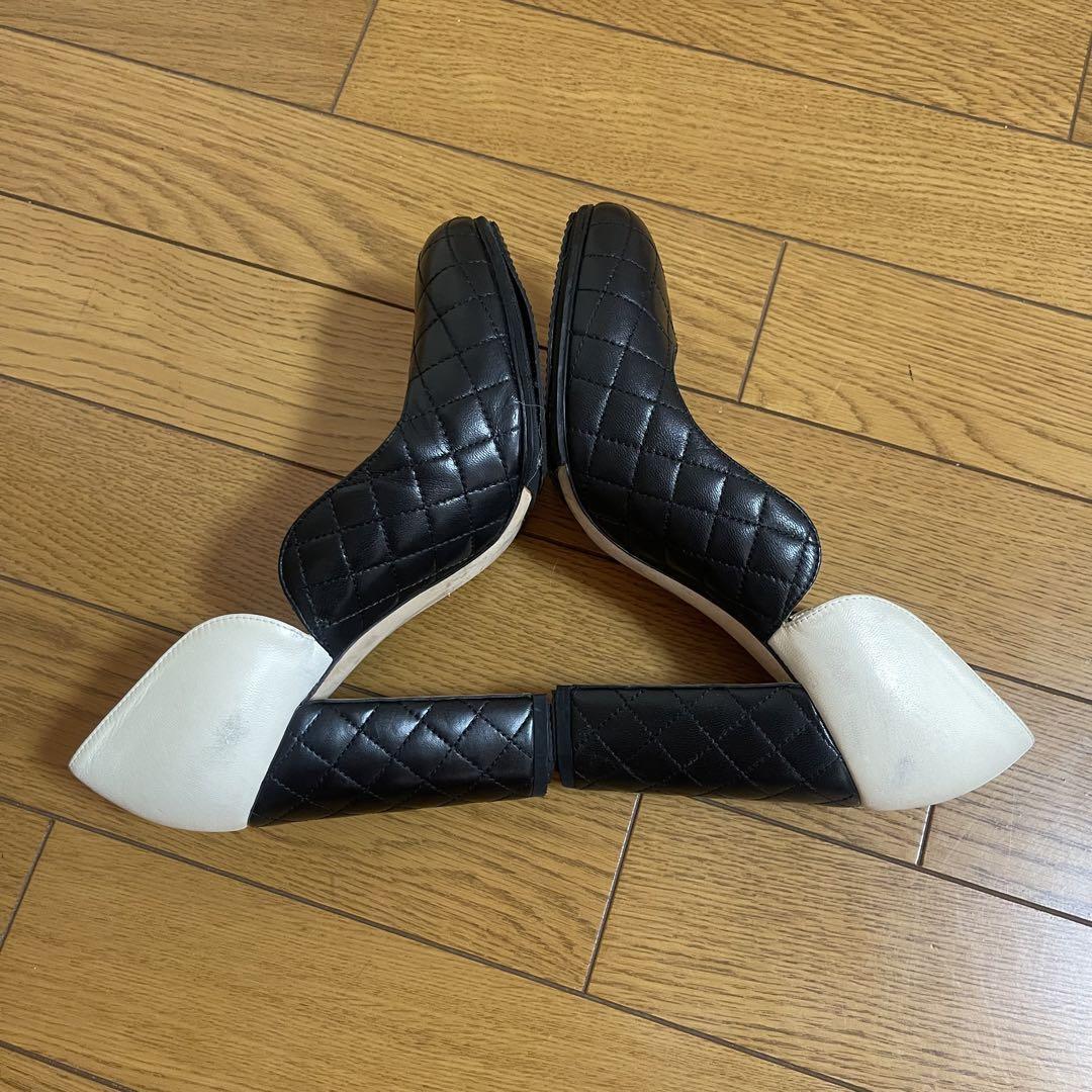 Chanel Pumps Heels Matelasse Patent Leather Black White Size 37 US About7 Women thumbnail 24