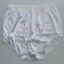 Vintage Hanes Shiny White 100 Nylon Lace Top Panty Brief Mushroom Gusset Sz 10