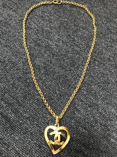 CHANEL Necklace Chain AUTH Coco Vintage Rare Heart