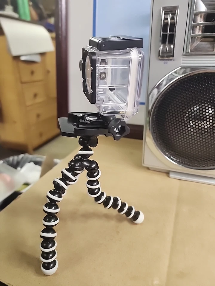 GOPRO WATERPROOF SKELETON CAMERA CASE With Flex Stand - Image 3 of 4