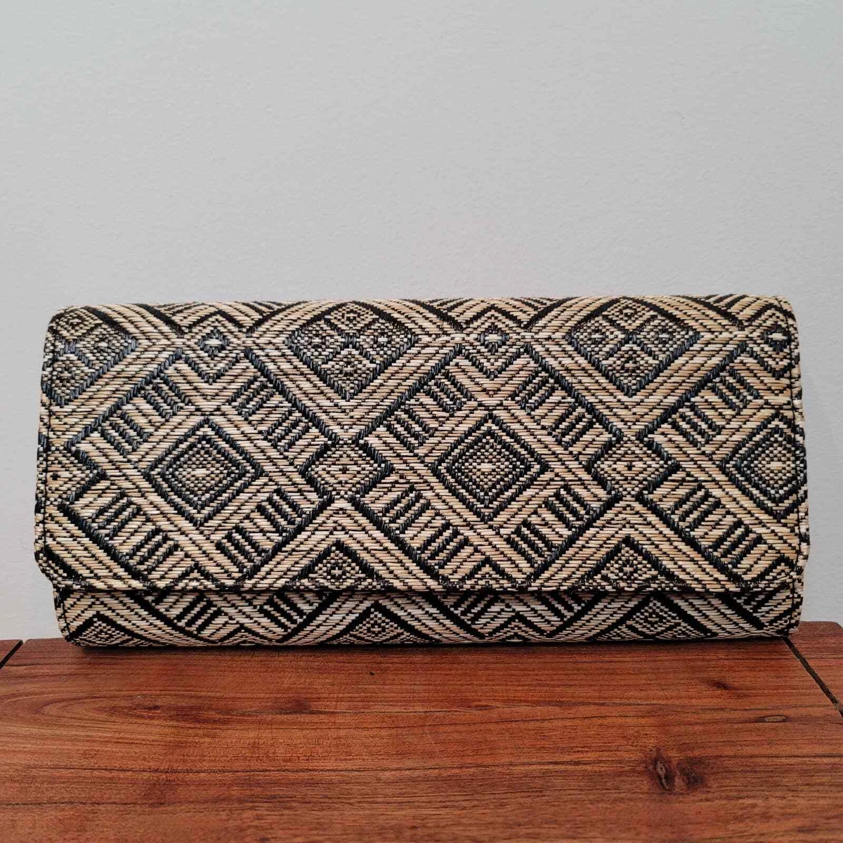 Women's Hand Clutch Tribal design Black and Tan | eBay