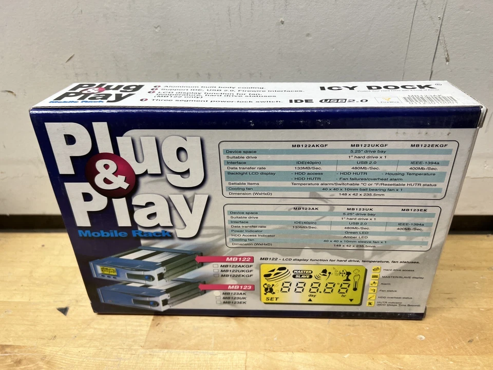 Icy Dock MB123AK IDE Enclosure 3.5" Hard drives - Image 2 of 2