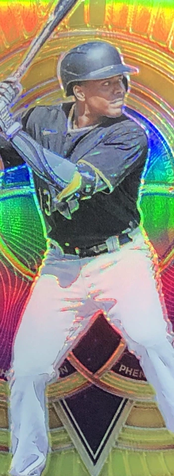 2021 Select Ke’Bryan Hayes PHENOMENON /10 GOLD PRIZM COLOR MATCH SSP RC #PH-12 - Image 3 of 4